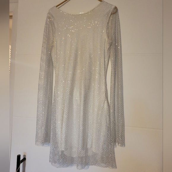 12th Tribe White Backless Dress - Picture 3 of 7